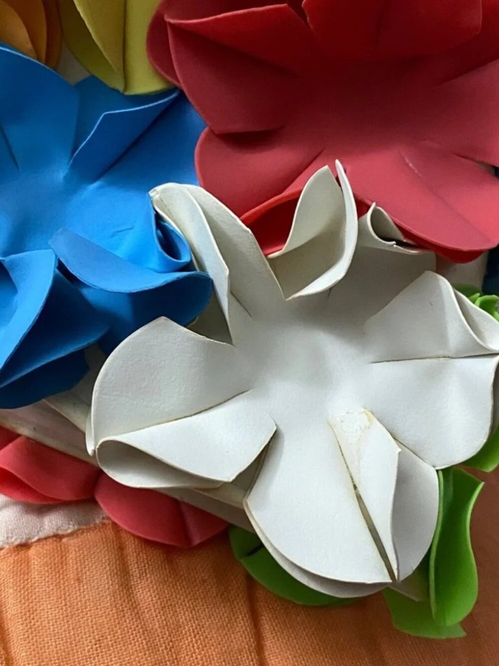 Vintage retro 3D flowers floral bathing swim cap - Picture 5 of 12